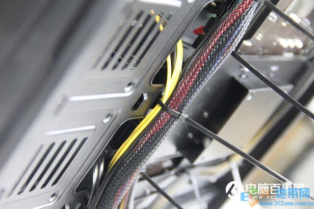 机箱怎么走背线 非模组电源线材走线孔位与捆绑教程