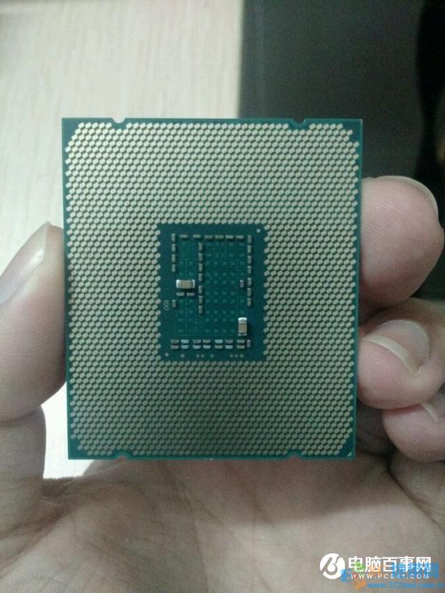 DIY新手电脑装机教程:多图详解自己组装电脑全过程
